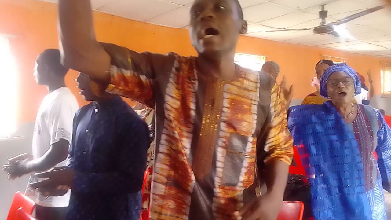 BOLAJI TOLUHI Profile Picture